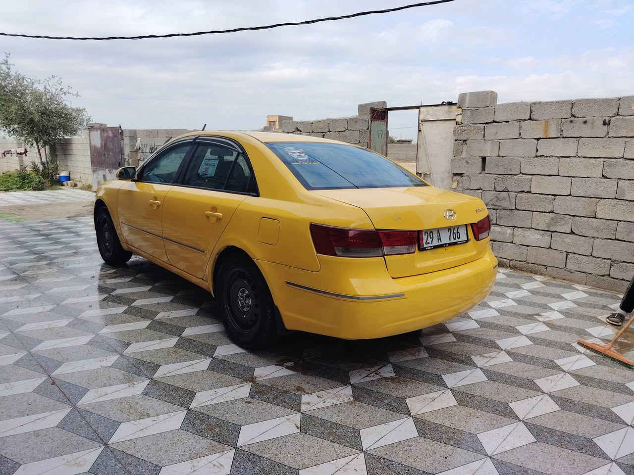 سوناتا 9خليجي كفاله عامه
مكينه كير حداده كله جديد بل كارتون

صبغه جديده سياره مال شغل ماذب عليها 

ربع دينار سياره رقم واسط مشروع وطني بسمي 

تحويل مباشر العنوان الناصريه الغراف 

جامعت الشطره السعر ٩٩وبيه مجال***********
