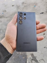 ألترا s23 للبيع مبدل شاشه اصليه وظهر  للتواصل ‭٠٧٨٨ ٦٥٨ ٥٠٨٥‬
