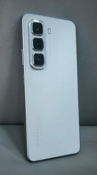 إنفينيكس هوت ٥٠ • نضيف