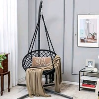 هذه مرجوحة مكرمية معلقة أنيقة مثالية للاسترخاء في المنزل أو في الحديقة...