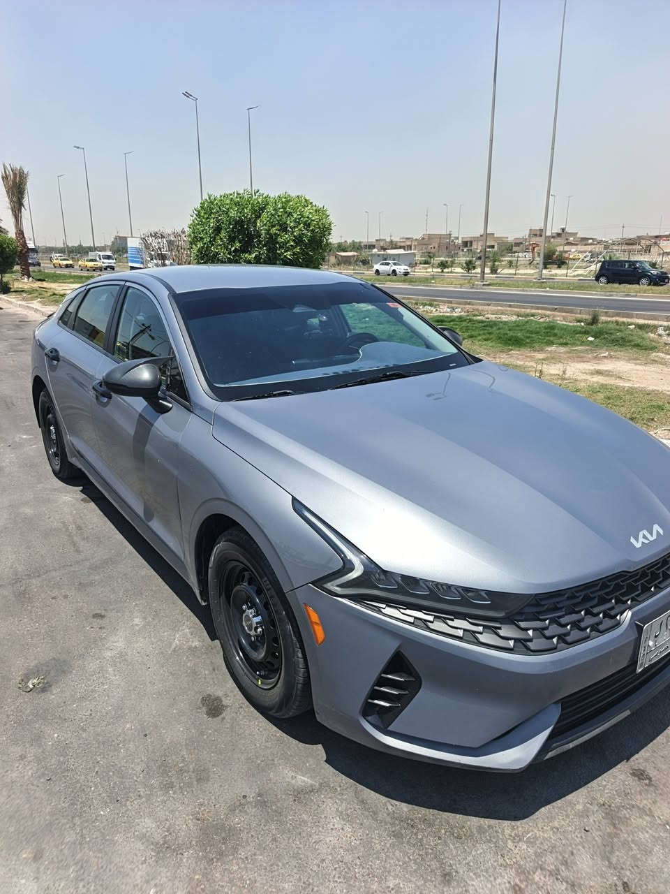 سيارة رقم بغداد معوقين وكاله عامه اسويلك
عندي كيا K5
KIA K5 2022
محرك 1600 توربو
حادثها چاملاق اليمن مبدل نص باب صبغ
دواخل كفاله لالغد ولاشاصي 
بدون ارباك سستم شغال
هزه جديده
ماشيه 90
السياره حلوه وجاهزه ومابيها كل نقص
مواصفاتها
بصمه وتشغيل عن بعد
هاند بريك بصمه
أوتو هولد
تحديد مسار
تحكم ستيرن جهتين
شاشة كار بلي
توقف ذاتي
رادار جانبي
نقطه عمياء 
مودات قياده
وباقي المواصفات معروفه
السعر 140 وبيها مجال
مكاني بغداد بسمايه
رقم ***********وبي واتساب
