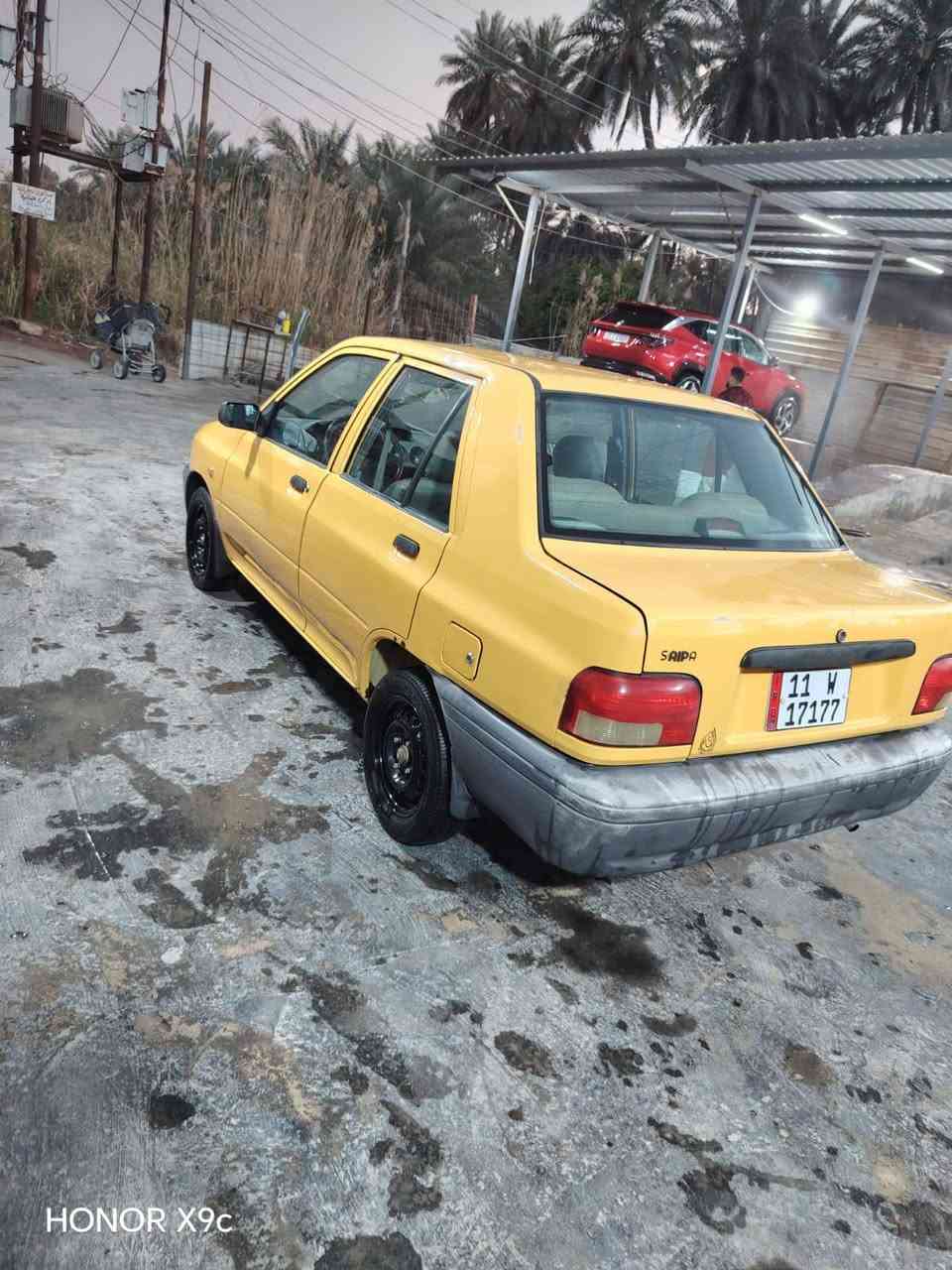 سلام عليكم سايبه مديل 2015 السياره جاهزه الاخر حبايا كير مكينه خير من الله شواصي حلوة نضيفه سياره بلاديه مكان السيارة بغداد قرب جسر المثنى للاستفسار الرقم ***********
