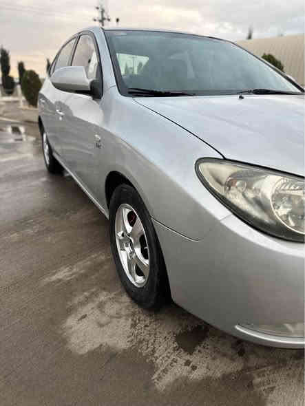 سەرەتا بەناوی خوای گورە
هۆندا ئاڤانتی ۲٠٠۹بڕاوە
سەیارەکە فول فولە بەس سڵاید نیە
 تەبرید لەمس .کوشن جەگ و هیتەر .ئاوێنە شەڤت. بلوتوز بیلادی. Absبەستراوە برێک بەستراوە
سەیارەکە توند و تۆڵە سەقفی بەشەرت .گێڕ و مەکینەی بەشەرت ۱٠٠فیتەر. خایسی بەشەرت. پێش و پشت کەپسە.
تەبرید سارد و گەرم بەشەرت. کارەبای A بۆz بەشەرت
کامل مەسرەف کراوە ٤تایەو ویلی لۆکی لەژێرە جوانکاری و سەر داژبوڵو سوکان تەقەڵی بۆ کراوە 
تکایە کە موشتەری نیت سەرمان مەهێشێنە تەواوی زانیارەکنم نوسیوە
سحری 45$
شوێن چوارقوڕنە
***********
*********** ڤایبەر و وەتسئەپی لەسەرە رانية
