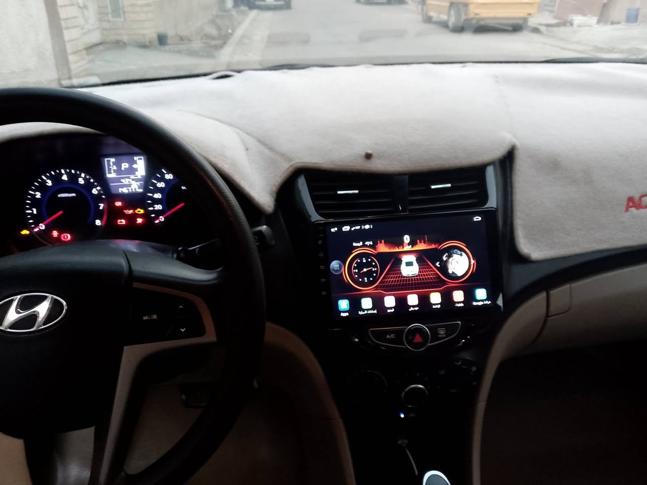 السلام عليكم اكسنت خليجي موديل 16بسمي بيهة بارد بل بابتين الخلفية مكن السيارة بغداد الدورة السعر 113 ***********
