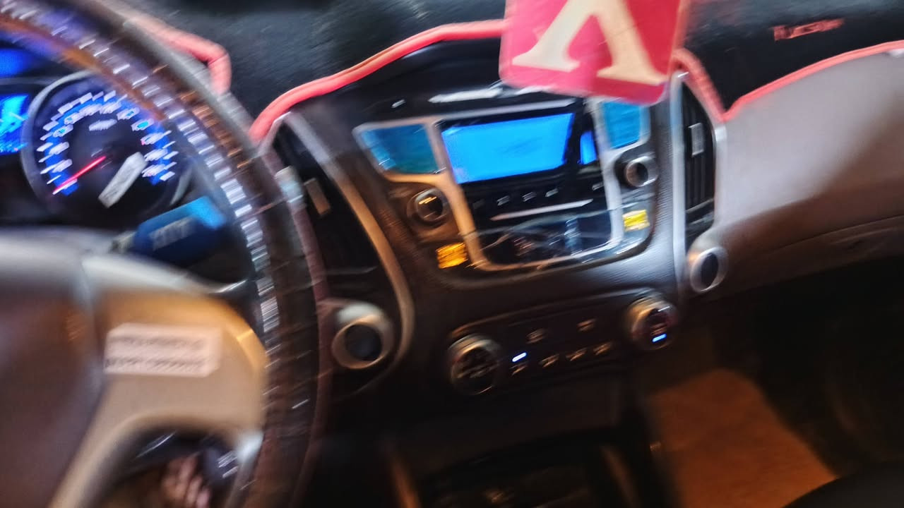 توسان 2013مكفوله من صبغ والبارد قماره حديد سعر 155 وبيه مجال


**إذا كنت صاحب هذا الإعلان وتريد حذفه لأي سبب، رجاءا أرسل رسالة إلى الدعم الفني**