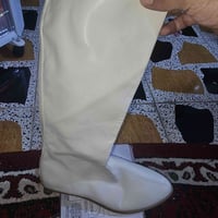 بوت طويل • نسائي