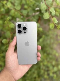 15 برو ماكس ذاكره 256 بطاريه 88 شرق اوسط جهاز نضيف سعره 1025 مكاني حي ...