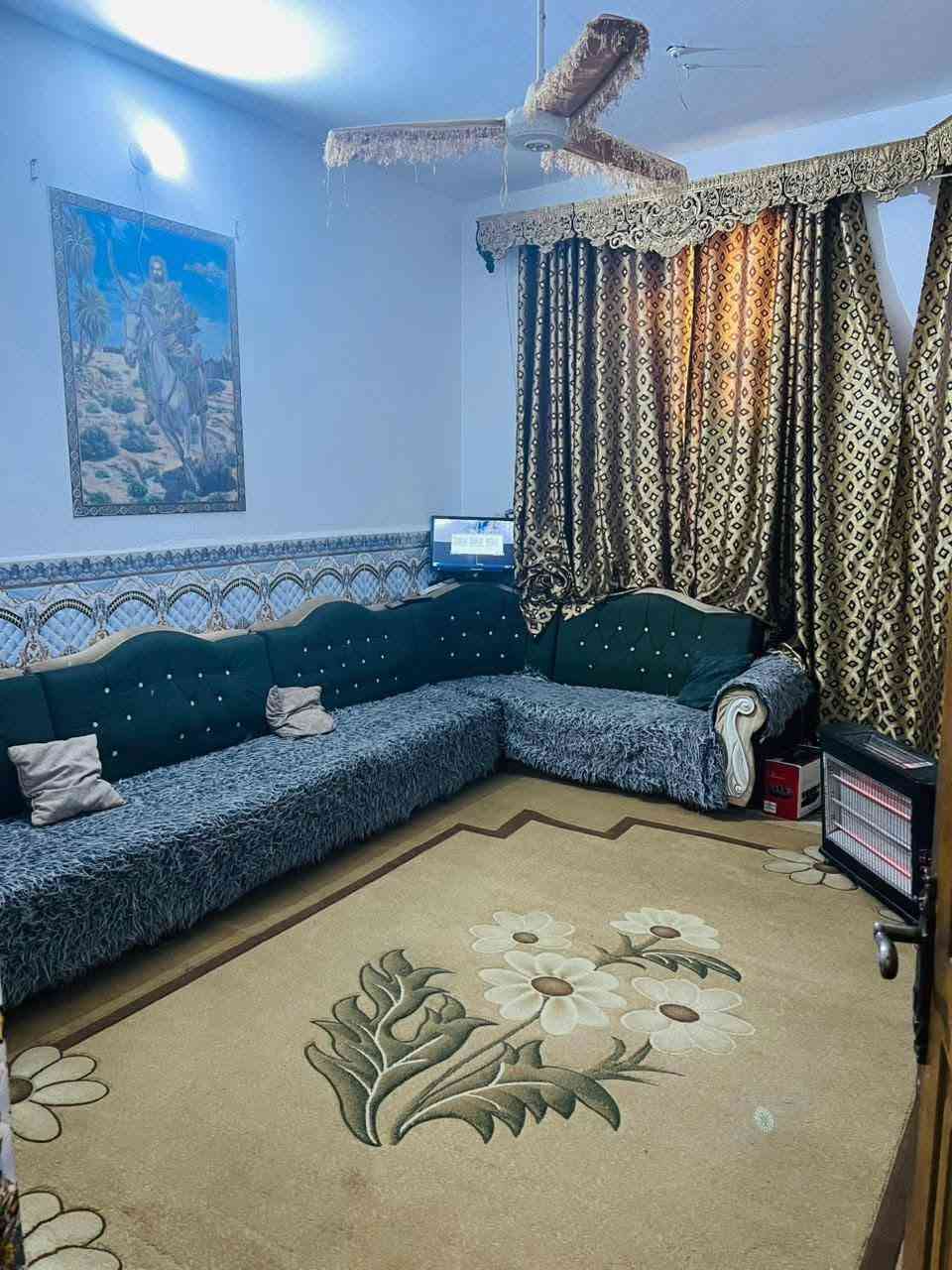 السلام عليكم دار للبيع المساحه 100متر
يتكون من طابقين الطابق الاول يتكون من صحيات وطرمه واستقبال ومطبخ وصاله وغرفه والطابق الثاني يتكون من ثلاث غرف وبيتونه 

العنوان حي الاسرى الزراعي الفرع الي مقابيل محمد سياب 

يبعد عن الشارع تقريبا 200متر 
خدمات كامله كهرباء وماء ومجاري وكيبل ضوئي 

للاستفسار اكثر 
***********

او مراسله الصفحه
