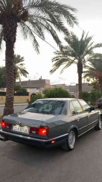 BMW 735
رقم بغداد الانكليزي سنويه مشروع وطني تحويل مباشر 
محرك ٣٥ اصل سكليتر كهرباء 
مكينه كير شغاله ١٠٠/١٠٠ 
حداديه جديده 
تبريد شرط ثلج 
موصفات 
دبل كمبيوتر دبل جكمجه 
داخل جلد كارتير بطاين صاج ملكي 
ترايش لمتد 
مري كهرباء مرايه وسطيه كهرباء عاكسه للضوء 
اربعه جام كهرباء 
مسجل بلوتوث اندرويد 
لايت ناصي عالي زنون 
كامره خلفيه 
برده خلفيه 
سنتر لوك 
ويل خليه اصلي وتخم تاير جديد جواها 
سياره جديده وعليها دامه كامله ترايك وين متريد 
كهربائيات كلها بلاديه بشرط 
مصبوغه عام للجماليه بدون ضربه ولا خايس 
السعر 65$
للاستفسار الاتصال على الرقم ***********
مكاني السيديه

