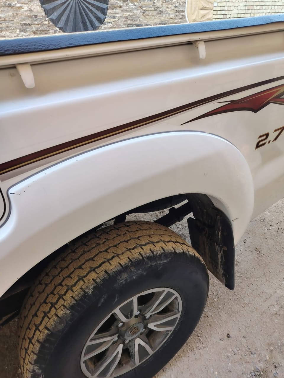 بكم تيوته موديل 2014رقم بغداد ابسمي سنويه جديد هزه جديده 
مكفول سياره كفال عامه من لمعجون والكص مكاني بغداد زعفرانيه الاستفسار على رقم ***********
