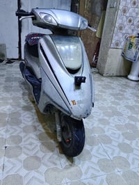 ابريز لبيع نوزل نضيفه خطين شاير لايت عالي ناصي كله كامله نضيفه جدن محر...