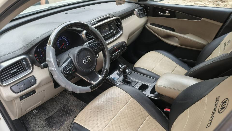 كيا سورنتو
موديل 2018 
رقم بغداد بسمي
مكفوله كفاله عامه
تخم تاير جديد
ويل كب كروم
محرك وكير مكفولات
مكينه 6 سلندر
العنوان --الكوت--زين القوس--
السعر --240-- وبي جال بسيط
للاستفسار *********** دهل اوران, واسط
