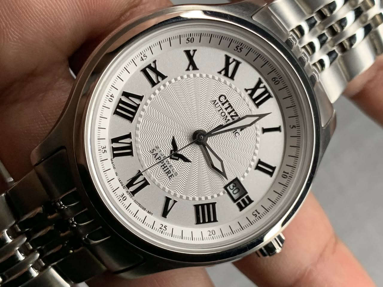 السلام عليكم ستزن اصلي اوتماتيك مخزن🇯🇵
للاستفسار خاص 🙏🏻💙


**إذا كنت صاحب هذا الإعلان وتريد حذفه لأي سبب، رجاءا أرسل رسالة إلى الدعم الفني**