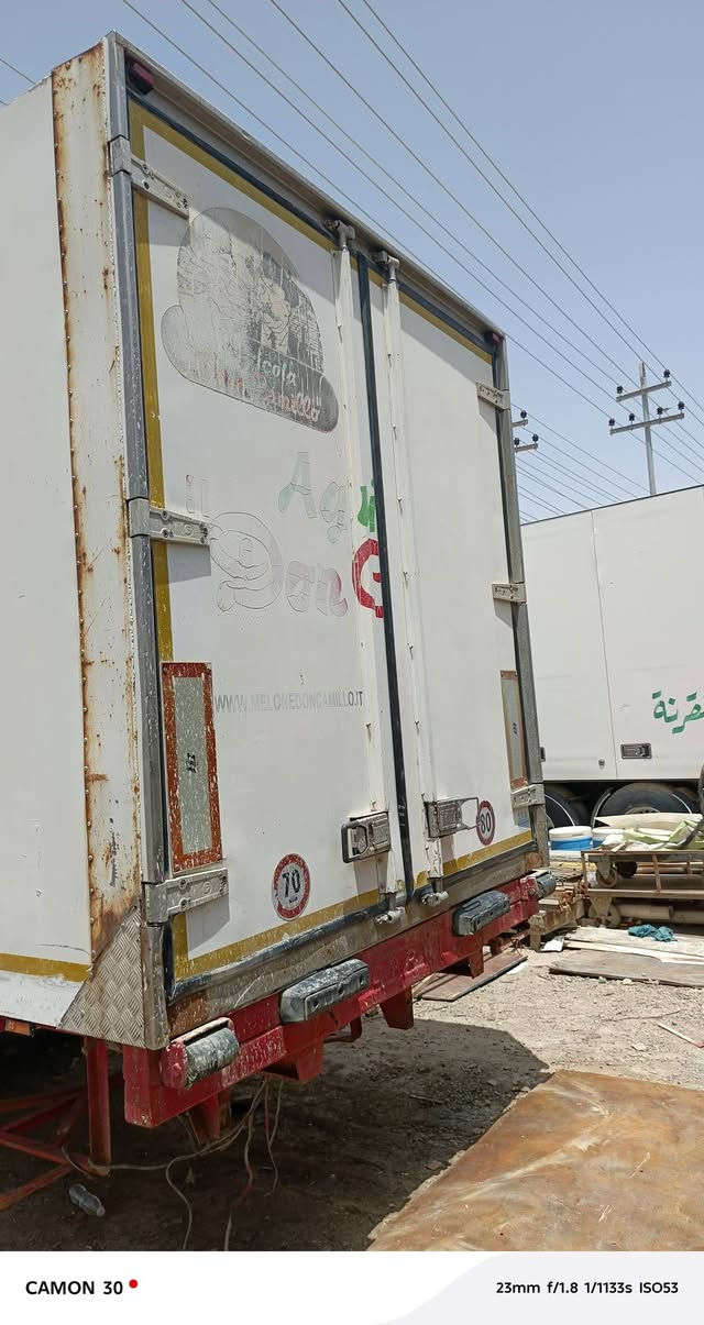 السلام عليكم
براد كوجل ارتفاع 2.5 مجموعه بيبي بنز نضيف لادوسه لانفخه طخم تاير نصف عمر جاهز يصلح للمواكب 
السعر 45$
للاستفسار ***********
