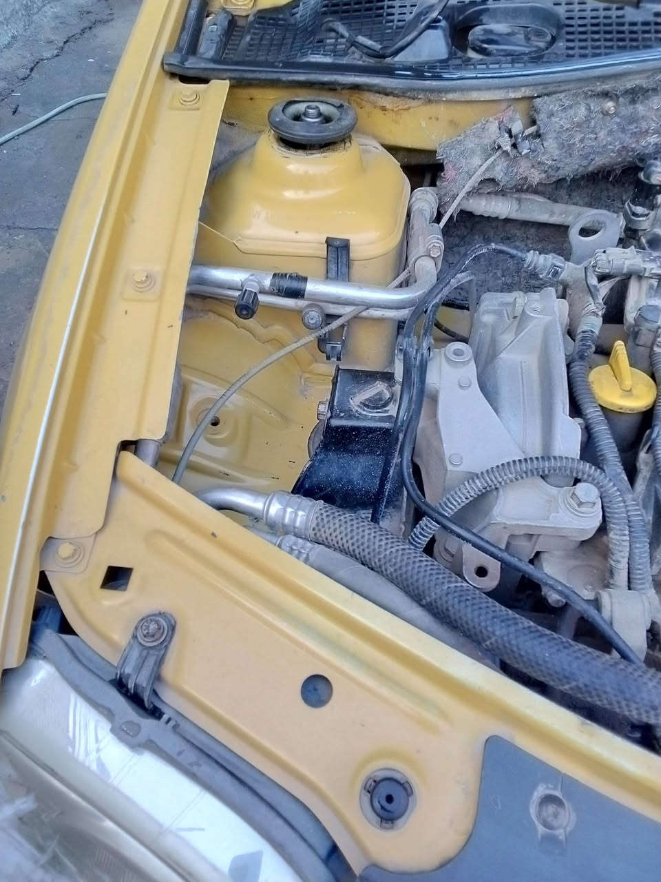 السلام عليكم رينوا لوكان موديل 11مكفوله كفاله عامه من ضربه وصبغ محرك مكفول صدر شركه مامفتوح ابد كهربائيات شركه السعر 57 العنوان بغداد تلفون ***********  رقم انكليزي سنويه 30
