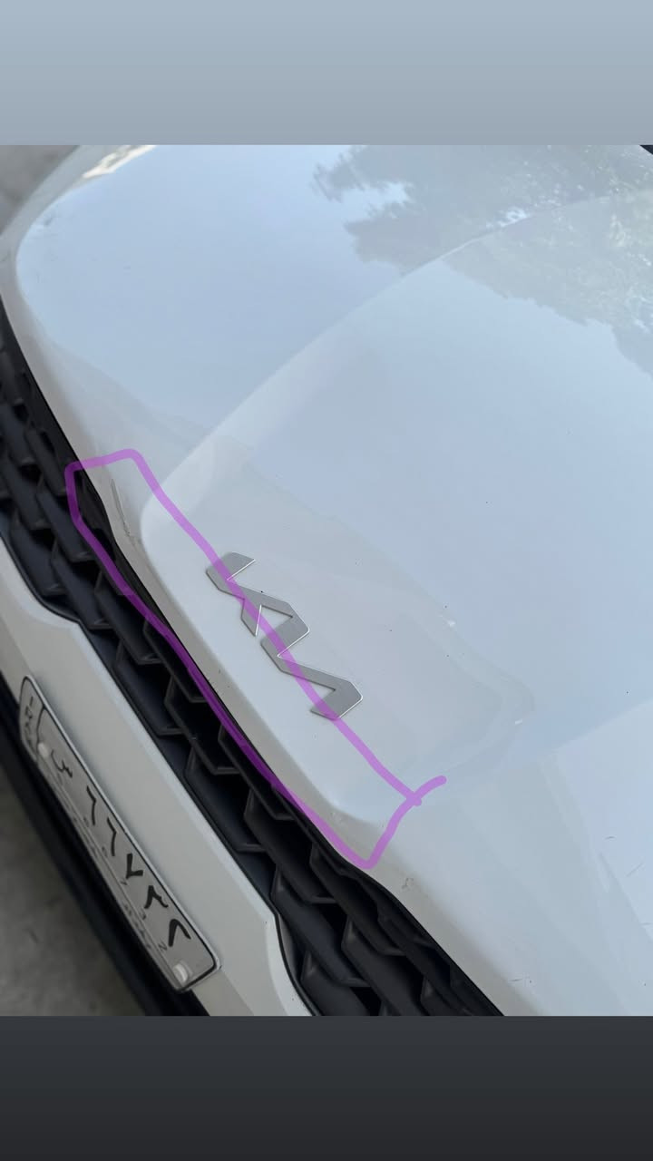 السلام عليكم k5موديل ٢٠٢٣ خليجية ماشية٣٤ كيلو طختين بسيطة بيها موضحة بلصور بدون قطرة صبغ السيارة مكانه بغدادالسعر(٢٠٨$) بيها مجال بسيط (***********)
