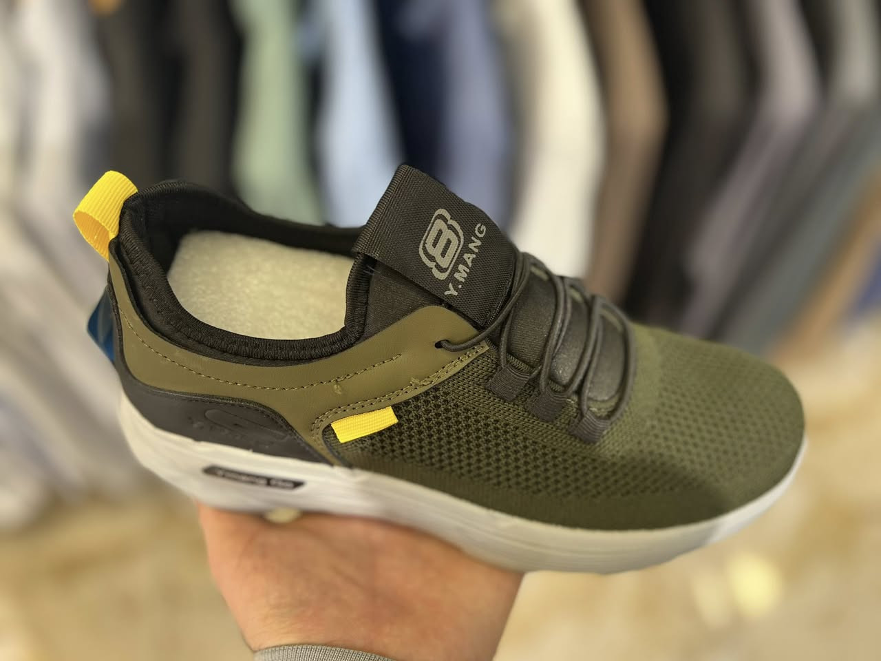 #تخفيضات #تخفيضات
كميه محدوده 
الاسعار اسفل الصور 
تتوفر خدمة توصيل 
للاستفسار اكثر مراسلة الصفحه او من خلال تطبيق الواتساب ***********
#ملابسرجالية #احذية #شحاطه
