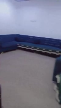 كنبة • للبيع • تواصل خاص