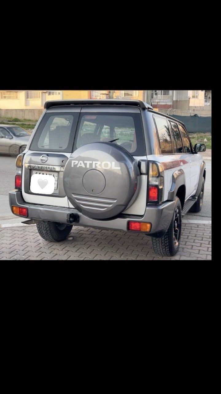 نیسان باترول مودیل ٢٠١٠ سیارە محدثە کامل رقم و سنویە جدید سیارە ٣ مقاعد کشن سیاحی تبرید مرکزی ثلاجە کیر محرک اکسل دبل اکسل کلهن بشرط تحویل وکالە بنفس الیوم بیها صبغ فقط جمالییە سعرعا ١٥٢ بیها مجال بسیط للطیبین مکان سیارە السلیمانییە.   ***********
