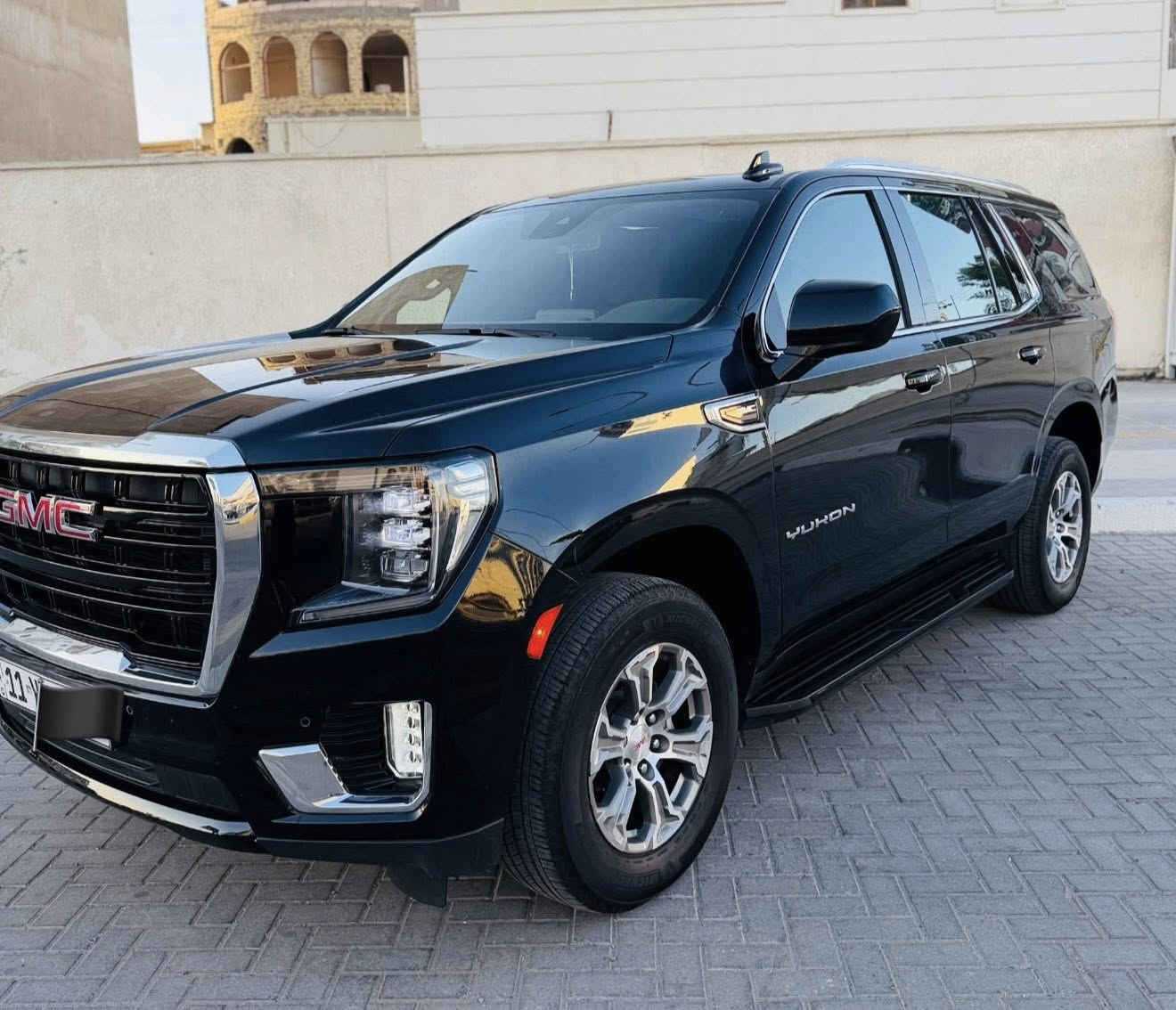 موديل 2024 
يوكن جمسي SLE  
خليجي وكاله المنصور 
كفاله عامه مغلفه PPF
رقم بغداد 
ماشيه 30 الف كيلو  
موصفات 
١- ثلاجه  دشبول دجتل 
٢-تشغيل عن بعد 
٣-اطفاء ذاتي 
٤-حساس امامي خلفي 
٥-رادار امامي جانبي 
٦-باب الخلفي كهرباء 
٧-كشنات كهرباء 
٨-تحديد مسار 
٩-وضعيه قياده 
السعر 525 
المكان البصره 
لاستفسار***********
