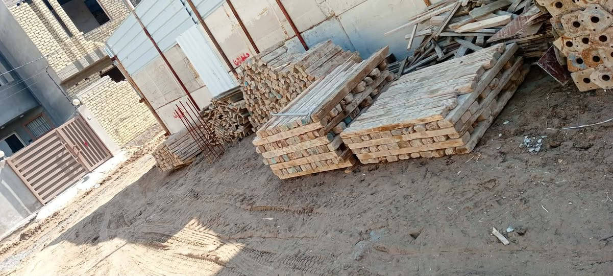 قالب خشب للبيع ***********
