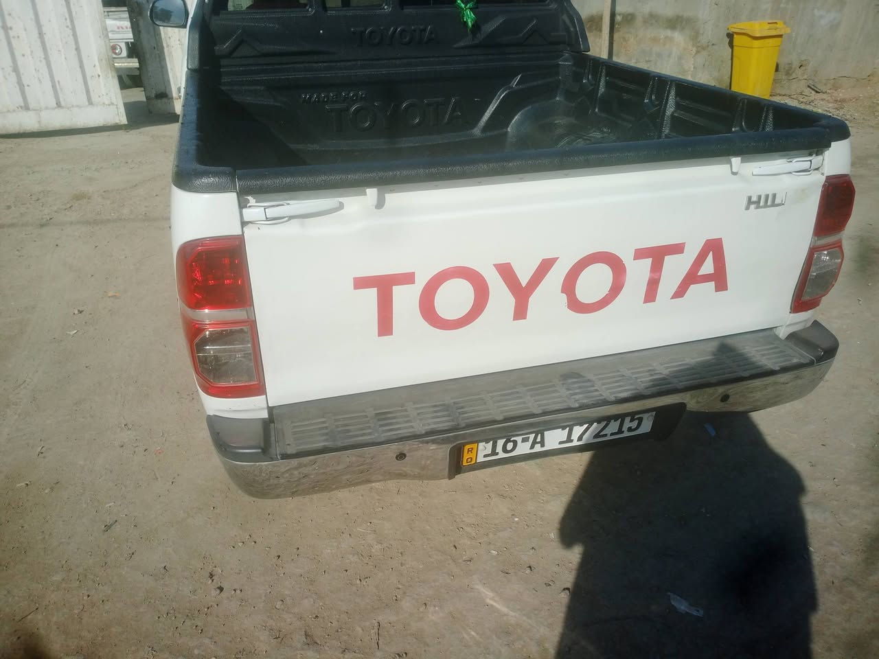 سلام عليكم سياره اللبيع بيكم فلاونزه موديل  2014 سعر 220وبيه مجال رقم نكليزي مشروع وطني سنويه مدته 2030 مكفوله كفاله عامه عل سونار رقم سياره ديوانيه  المكان بابل الحله تواصل عل رقم ***********
