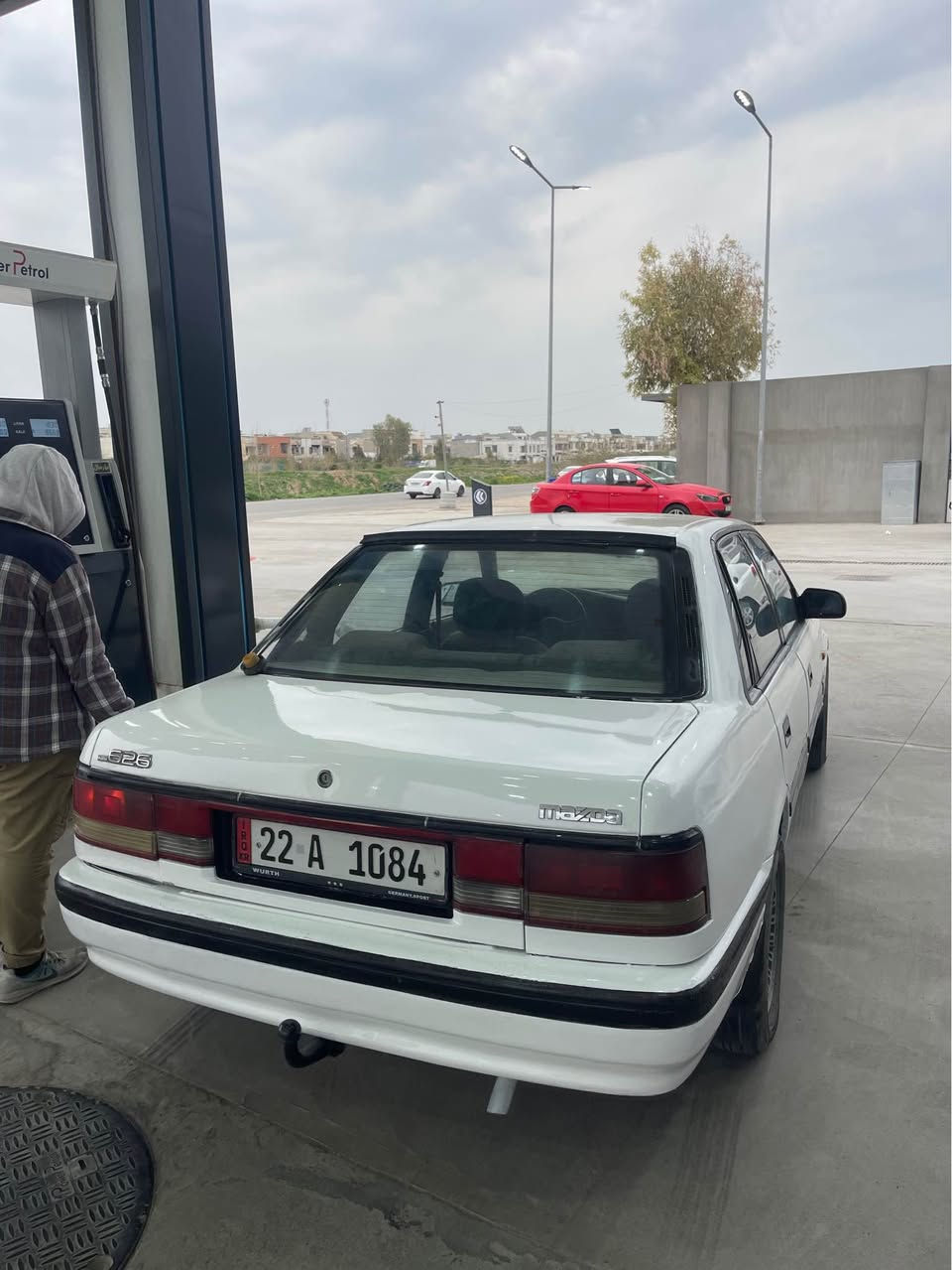 مازدة ٦٢٦ 
مةكينة٨وبةخ. جام كارةبا تةبريد ساردو كةرم
كير عادي تكسي كرايتة خسوسي سةنويي ٢٩
هةزة٢٧
كير مةكينة وەرکەراو براوە تةبريد تةقةو رةقة بةشرت  جاهيزة نرخي٣٦مجال لةهةوليرم
*********** سيارةكة أربيل, العراق
