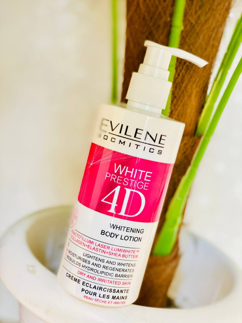 لوشن الجسم المبيض وايت برستيج 4دي من إيفيلينللبشرة الجافة والمتهيجة. البولندي 🇵🇱 ✨

✅يحتوي على تركيبة مبتكرة بتقنية "فراكتو 2 إلومي ليزر" ومركب "لومي وايت". 

✅يرطب البشرة ويجددها ويفتحها، كما يعيد بناء الحاجز الدهني المائي. 

✅يعالج التصبغات ويمنع تكون بقع جديدة لمدة تصل إلى 48 ساعة بعد الاستخدام. 

✅يمكن استخدامه أيضًا ككريم لليدين. 
الحجم 300ml المنشأ بولندي🇵🇱

للاستفسار والحجز مراسله خاص


**إذا كنت صاحب هذا الإعلان وتريد حذفه لأي سبب، رجاءا أرسل رسالة إلى الدعم الفني**