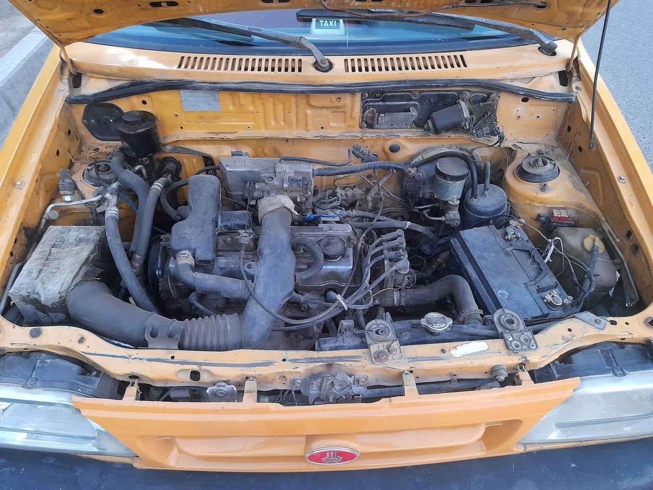 سلام عليكم السيارة موديل ١١ بدون تحويل ماندل راعية الشواصي جددكير مكينة حدادية كهربايتة كلة تشتغل اترية وين متريد مكاني كربلاء ابومهدي المهندس الحولي السعر ١٣ قفل سنوية منتية *********** غير متواجد علا النت
