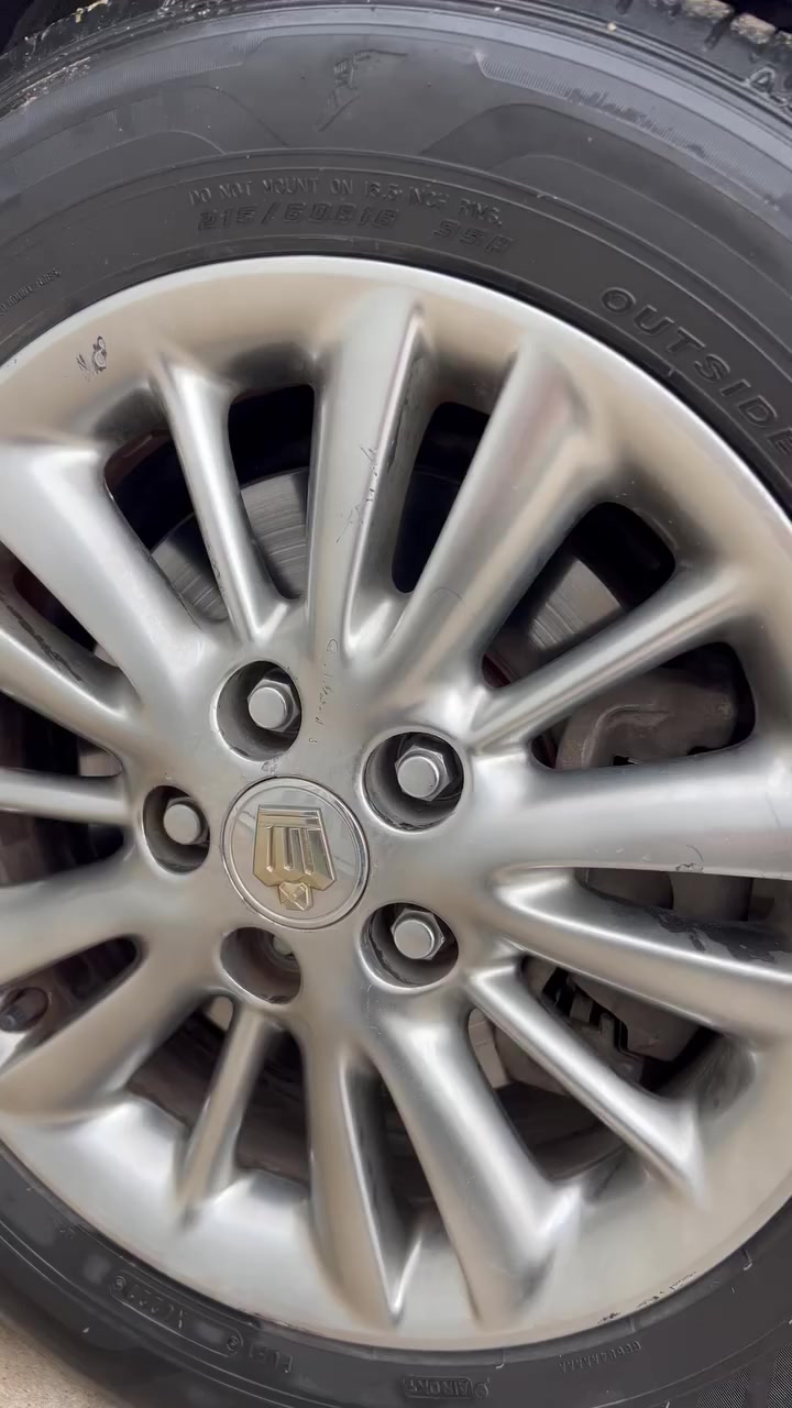 دوو نەوتی بۆ گۆڕینەوە بۆ سلڤەر باقیم ئەوێ
لە کەلارم بە ڤیدۆش دامناوە 

***********
