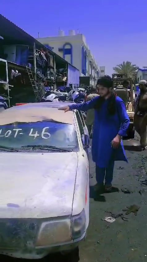 سلام عليكم للبيع قماره تيوتا بيكم جمره موديل ٢٠٠٣ كابينه كامله مع البدي كل غراضه موجوده وجاهز ايسر بلاد استيراد الإمارات سعر ٢٥ وبيه مجال مكاني كربلاء 
***********

