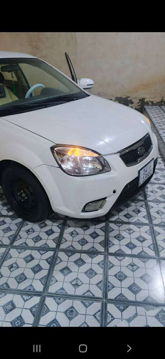 سلام عليكم شباب لبيع ريو مديل ١٢ خليجي بيهه ٣ قطع صبغ بدون اي داخل او طكت جاكوج شرط محرك ١٦٠٠ كير اوتو حداده تبريد تخم تاير باتري كهربايات كله كفاله رقم بصره انكليزي مكاني البصره السعر 78 الستفسار على الرقم *********** ورقم الواتساب ***********
