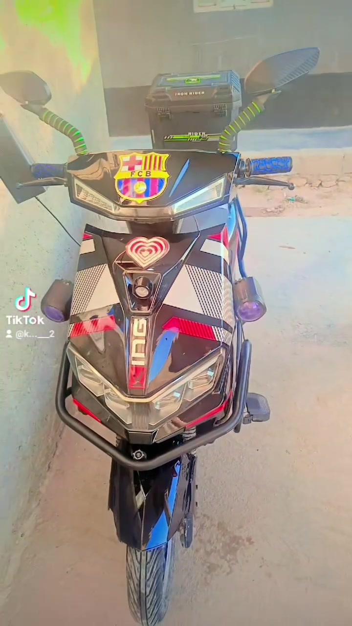 دراجه شحن 6 بطاريات ونضافه فول والك فحص سعر 750 وبي مجال


**إذا كنت صاحب هذا الإعلان وتريد حذفه لأي سبب، رجاءا أرسل رسالة إلى الدعم الفني**