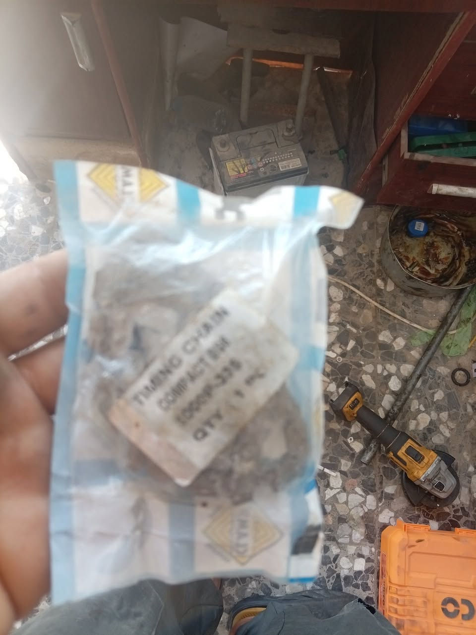 يا الله غراض اصليه شركه وبيهن محلي تصفية محل جوه سوك وبلاش يفيدن مصلح وابو تكتك
دشلي بك مال اكسل سعر ١٠٠٠٠ شركه
دشلي مزدوج سعر ١٥٠٠٠ شركه
زنجيل ٢١ سعر ٢٠٠٠
زنجيل ٢٢ سعر ٢٠٠٠
مال تشحيم ٥٠٠
ماال دشبول كلبس ٥٠٠
كلبس كفرات لايت ٥٠٠
كلوبات دحس ب ١٠٠٠ زوج
كاعيه اصليه خلفيه ب٥٠٠٠
فلتر تانكي شركه ب ٤٠٠٠
براغي دعاميه ب ٣٠٠٠
فلتر شوته ب٥٠٠٠
ضفيره خلفيه ٢٨٠٠٠
مكثف شحن ٢٢٠٠٠
هوزن يمين  ١٥٠٠٠
سماعه مسجل ٣٠٠٠
اخوان ملاحضه غراض ارخص من جمله وبس
 هذني باقيات
*********** عنوان كربلاء الحر
اذا شلع يوجود خدمة توصيل
