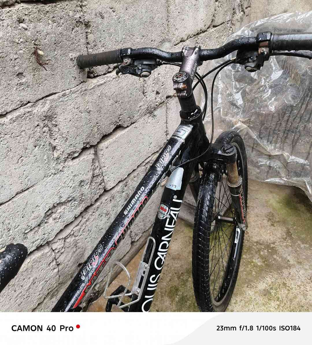 اسلام عليكم عندي بايسكل ابو الدبلت جبلي لونو اسود شرط كجلخ ما ابي جديد ما بلا دبل مكينا 8 كير خلفي امامي 3ير عنوني حي الكرمه خلف ثاني مشتل لل استفسار. علا الصفحا او  الرقم *********** السعر 160وبي مجال
