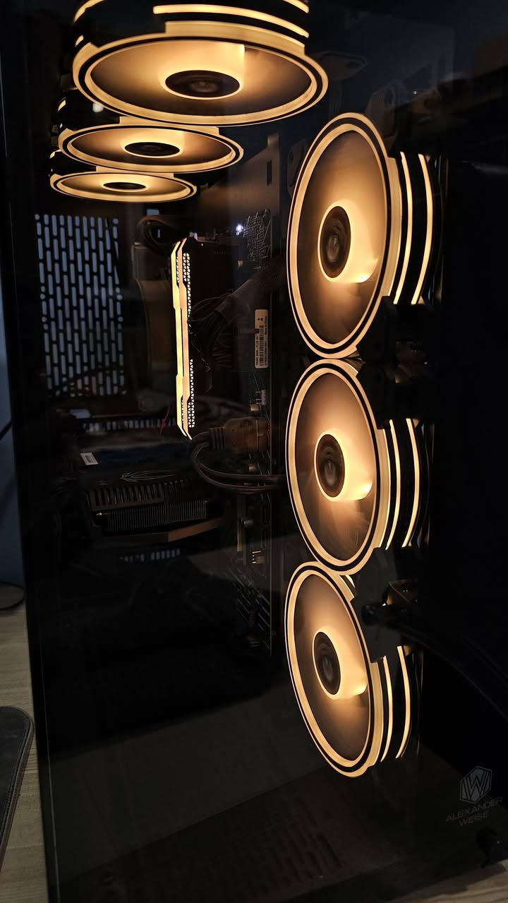 بيسي للبيع
سلام عليكم
بيسي للبيع استخدام قليل و بحالة ممتازة كل الكراتين موجودة 
i5 12400f
GPU 3060ti Zotac
M.B b660 prime plus asus
PSU 700W FSP
RAM 16GB CORSAIR VEGANCE PRO
HARD 256 NVME
CASE ALEXANDER WEISE 6 FAN RGB

KEYBOARD REDRAGON K550 YAMA
HEADSET LOGITECH G935
موجود هم شاشة
MONITOR GIGABYTE G27QC 2K 165HZ 1MS CURVE
مكاني بصرة و عندي توصيل
*********** واتساب
#بصرة #بيسي #للبيع #3060ti #pc #كارت #جديد #معالج
