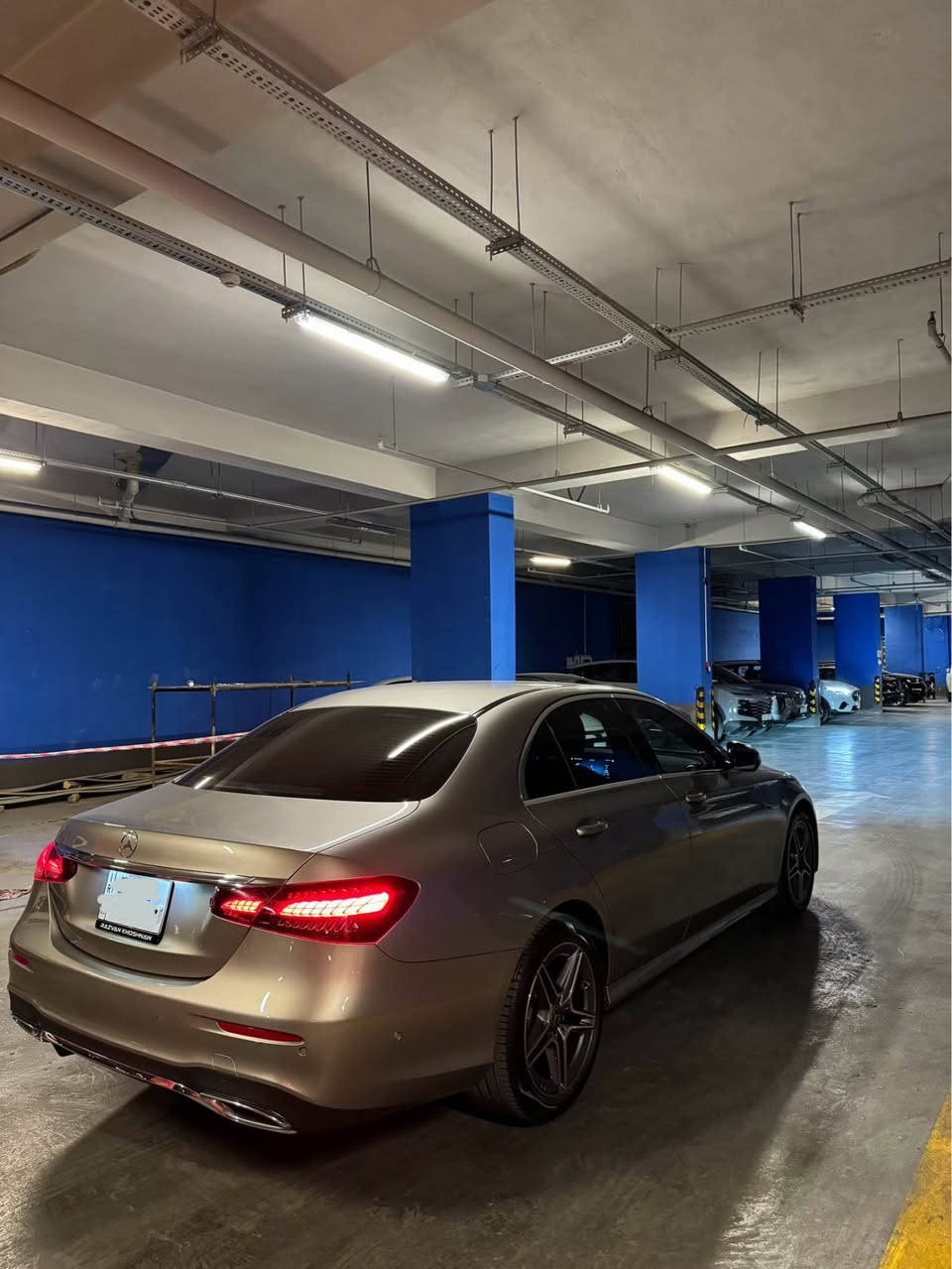 Mercdes Benz E200amg
مێرسدیس بێنز ی کلاس
مۆدێل:2023
ماووەی رۆیشتوو:45.000km
سبوغ:نیە clean title
مواسەفات:AMG
وارد: ئەڵمانی زەمان✅
فول مواسەفات بەس سلاید نیە AMG package رەنگی ضهبى/گۆڵدی هیچ هیچی نیە زۆر خاوێنە هیچ مەسروفی نیە کیتابی جام رەشی هەیە هەموو شتی بیلادی لەگەرە ٢ سویج هەموو سێرڤزی لە شەریکەی BCM کرایە 
نرخ:380مەجال
*********** أربيل, العراق
