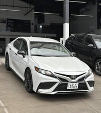 كامري SE • ٢٠٢٣ • ٤٠ الف