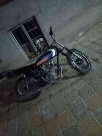 مطور للبيع نضيف بارت 5تسعات السعر 175او بي مجال للطيبين المو شراي ليبز...