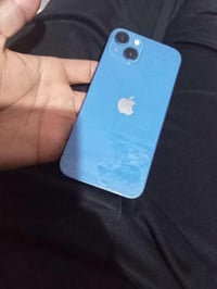 ايفون 📲 ١٣ عادي للبيع نضيف ومداخل تصليح خلاص خاص أو 07848521242
