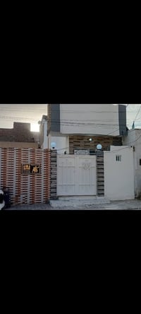 نجف المكرمه • ١٠٠م • غرفة وصالة