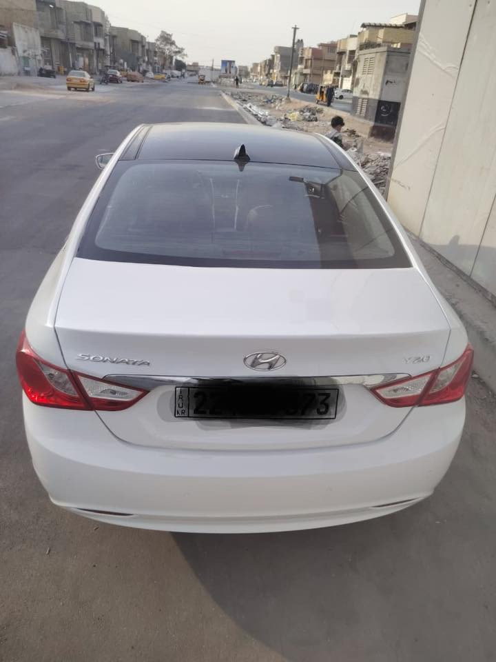 سلام عليكم
سوناته 2012 ادوات ادوات

دخول جديد جاهزه من كل نواحي 

مكينه كيرحداده كفاله تبريد ثلج محرك 2400 بانزين ا
فول موصفات بنرامه كشنات كهرباء سياره جديده 
السعر 55$ 
الرقم ‭0773 344 7344‬
