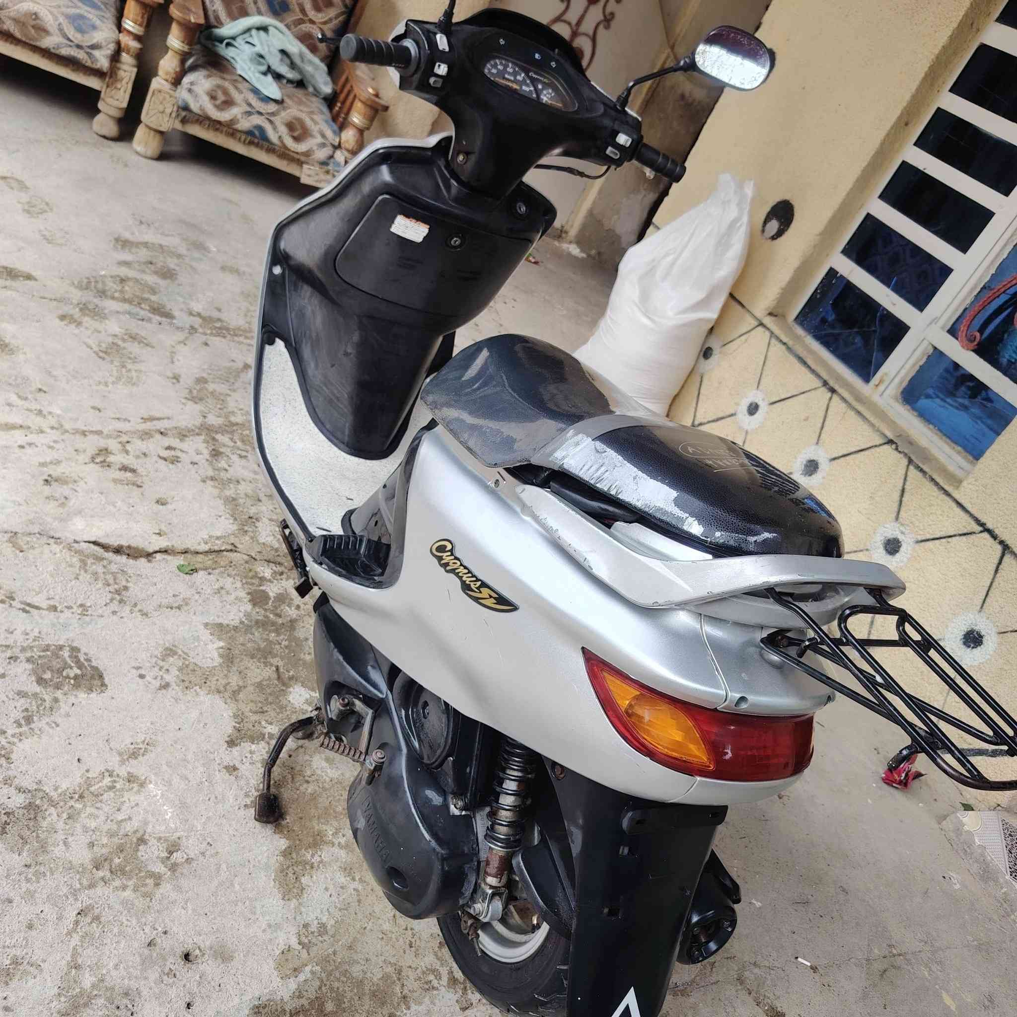 دراجه فورتي ياباني سرعه 100 دراجه كامله العنوان بعقوبه التحرير ***********
