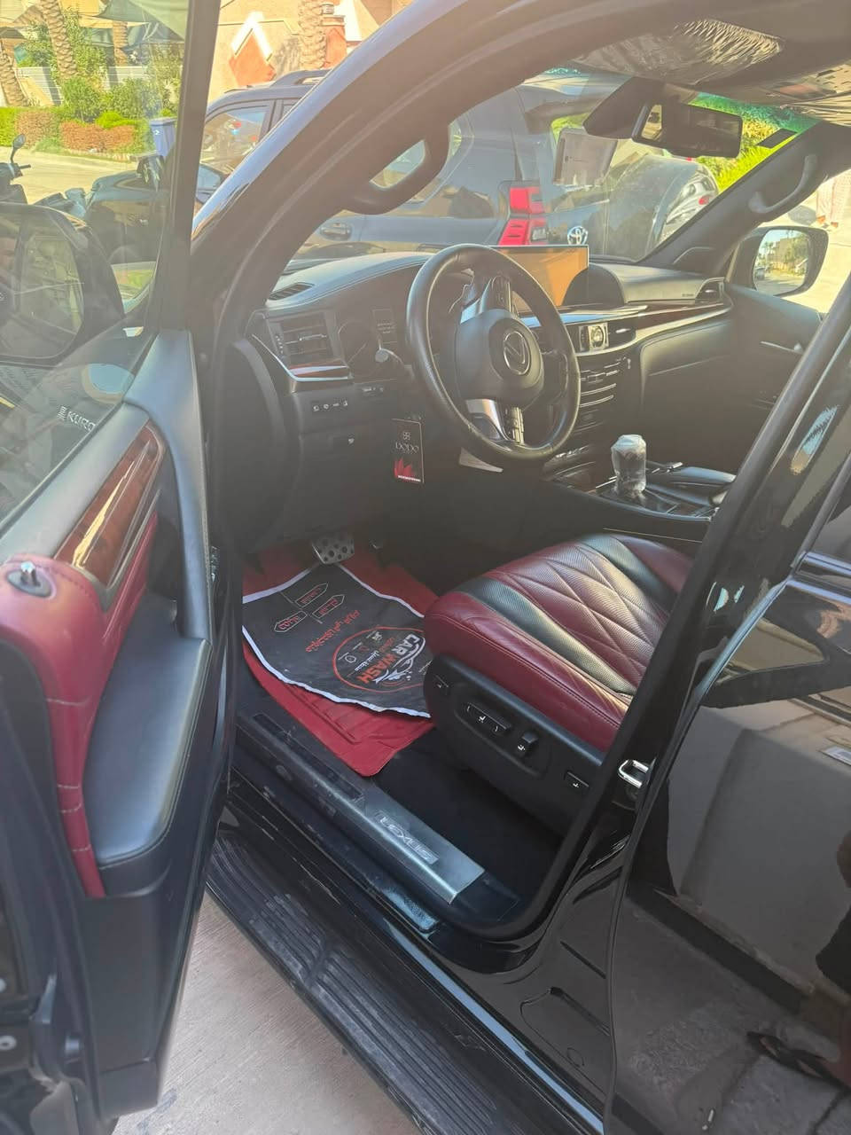 لكزز 2021كورواصل 5كامرات ابواب شفط بحاله الوكاله مغلفه ppfمن الزيروماشيه60سعر86000$مكان السياره زيونه الاتصال***********
