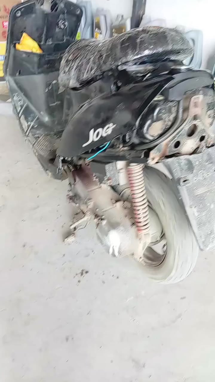 السلام عليكم من رخصه الادمن دراجه عصفوريه للبيع نقره من اول هندر استفسار ***********
