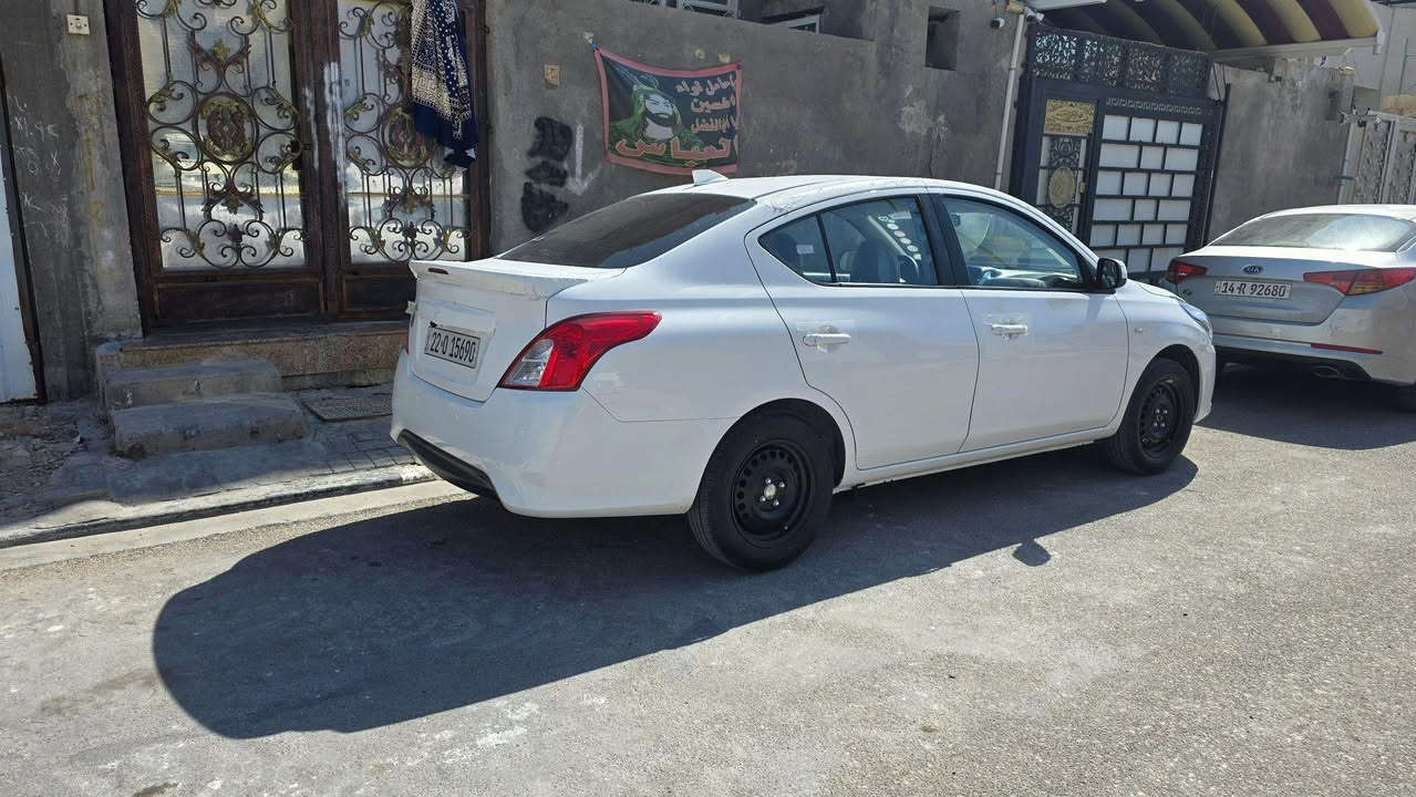 سلام عليكم سني هندي بليته زركه موديل ٢٤ كفاله عامه ماشيه ٢٠ الف السعر ١٢٤ مدوشمه عامه العنوان البصره للاتصال *********** البصرة, العراق
