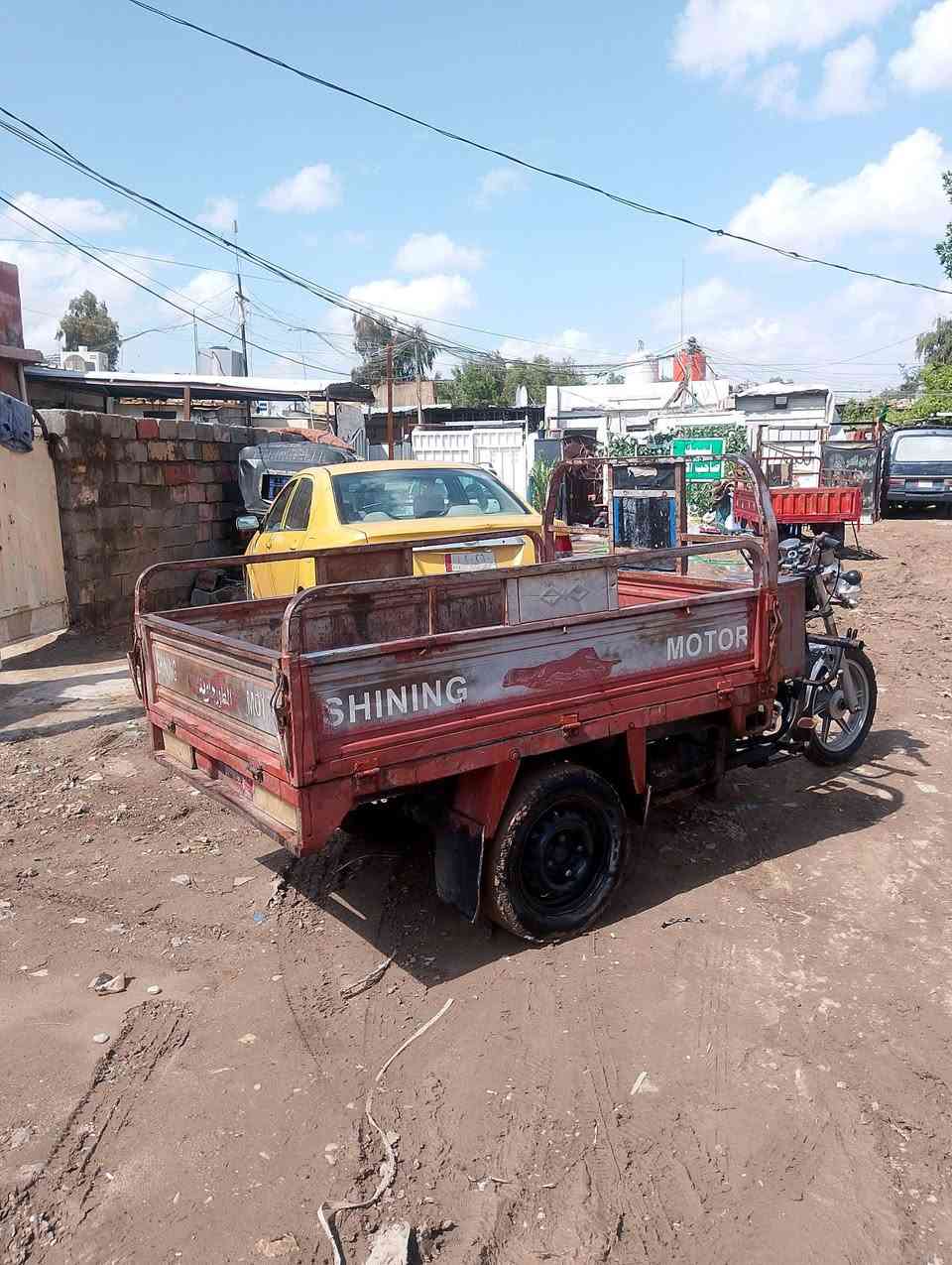 السلام عليكم ستوته صقر 2019 اوراق كامله مكينه حلوه كهربائيات كامله عوزهه باتري السعر 950 العنوان بغداد حي العامل موبايل ***********
