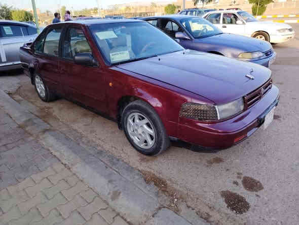 سلام عليكم نيسان مكسيما موديل 91 حيل نضيفة وناعمه محرك 6 تبريد سيارة رزنه وقوية  مابيها قطرة خياس مصبوغه جماليه بس للبيع سعر 32مكان سيارة بالفلوجة***********
