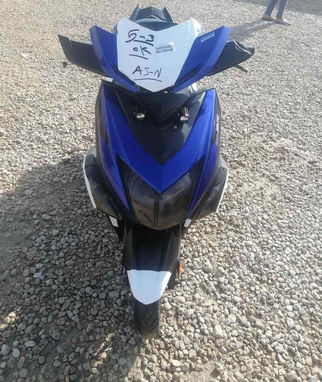 زتار موديل 2020نضيفه ومامفتوح برغي بيهة شغاله نكره سلف ومكينه ناعمه وماعايزها شي كلها شغاله سعر 900وبيها مجال للاستفسار ***********او خاص
