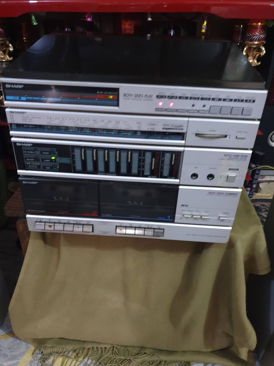 مسجل وكرام شغال فقط صوت  راديو وش ابيع عاطل الي يخدمه انا حاضر والسعر ٢٥ الف  الحلة مهندسين الاتصال على الخاص او موبايل  ***********  يوجد توصيل
